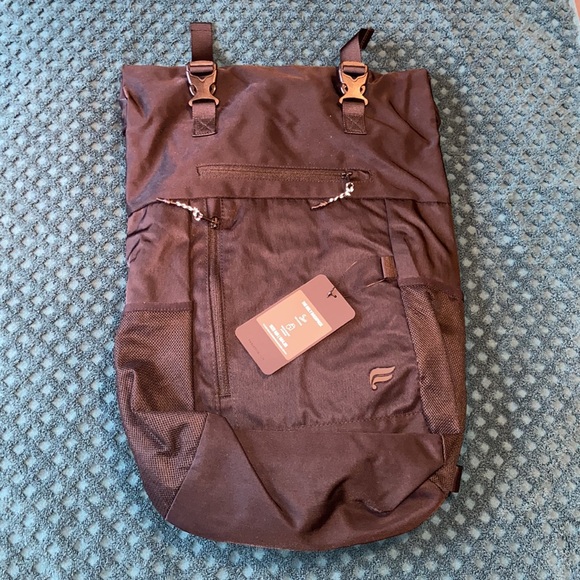 Everyday Travel Backpack - Picture 5 of 7